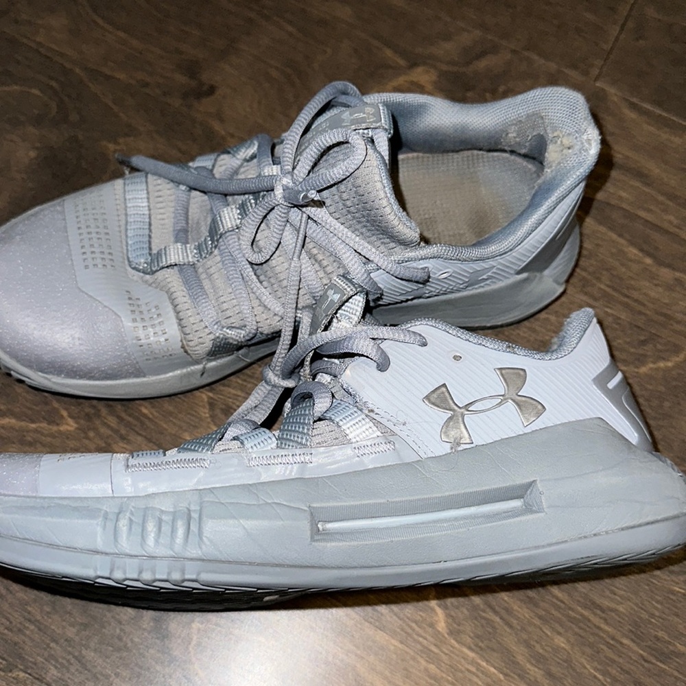 Under armour volleyball HOVR block city shoes